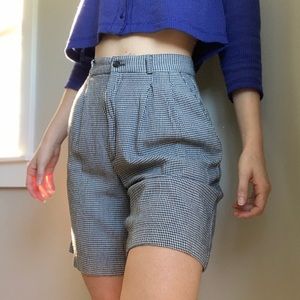 Vintage Rafaella high rise houndstooth shorts